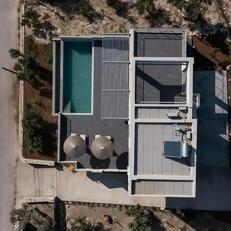 Vista Komos Villa 2, New Villa With Private Pool *